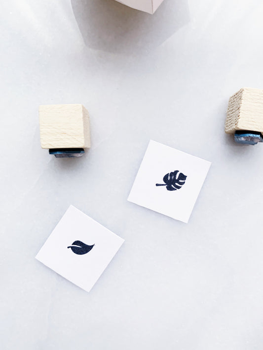 Tiny Leaves Rubber Stamp Set